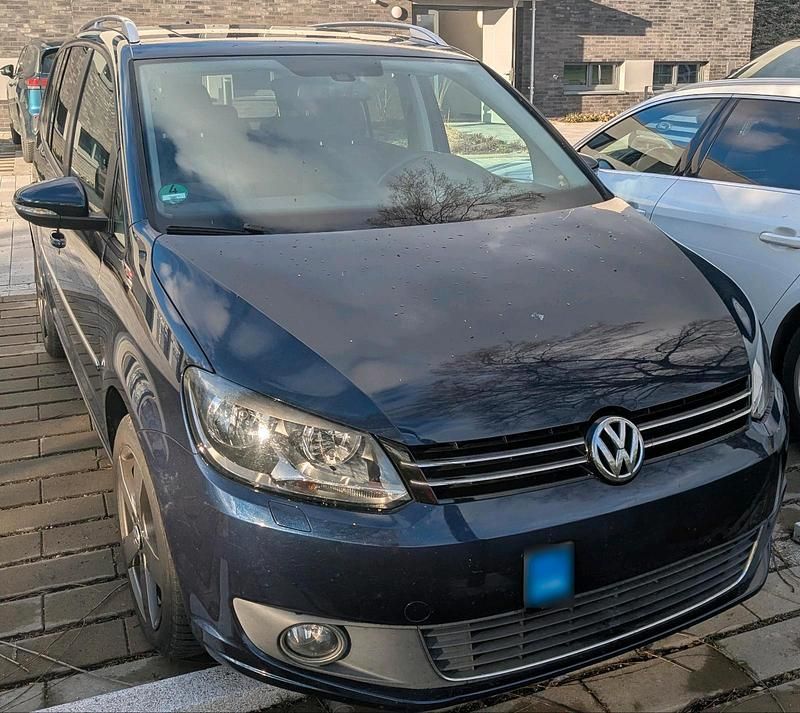 Gebraucht VW Touran Highline 140 PS (102 kW) 2011 Blau Van / Kleinbus