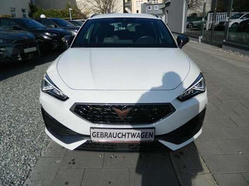 Gebraucht Cupra Leon VZ3 310 PS (228 kW) 2022 Weiss Limousine