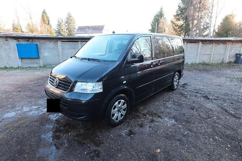 Schwarz Gebraucht 2005 VW T5 Comfortline Van | 8.000 € (Guter Preis) - Bild 1/4