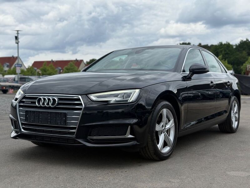 Schwarz Gebraucht 2019 Audi A4 Sport Limousine | 19.900 € (Superpreis) - Bild 1/4