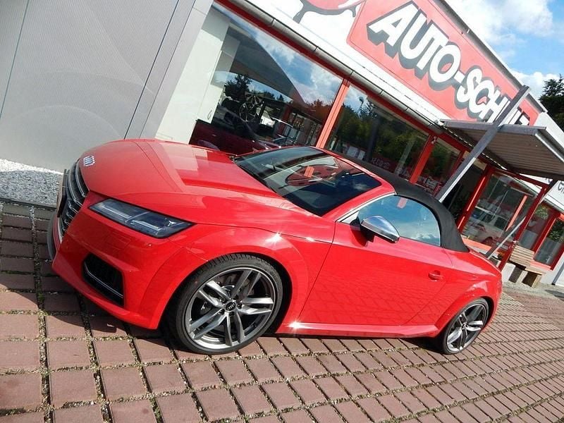 Rot Gebraucht 2018 Audi TTS Sport Coupé | 34.950 € (Guter Preis) - Bild 1/4