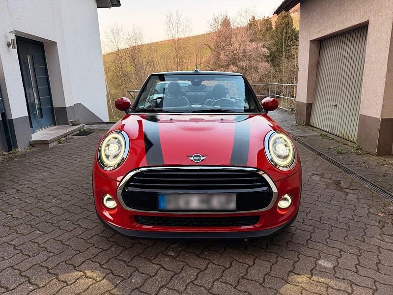 Gebraucht Mini Cooper Cabriolet 136 PS (100 kW) 2020 Rot Cabrio
