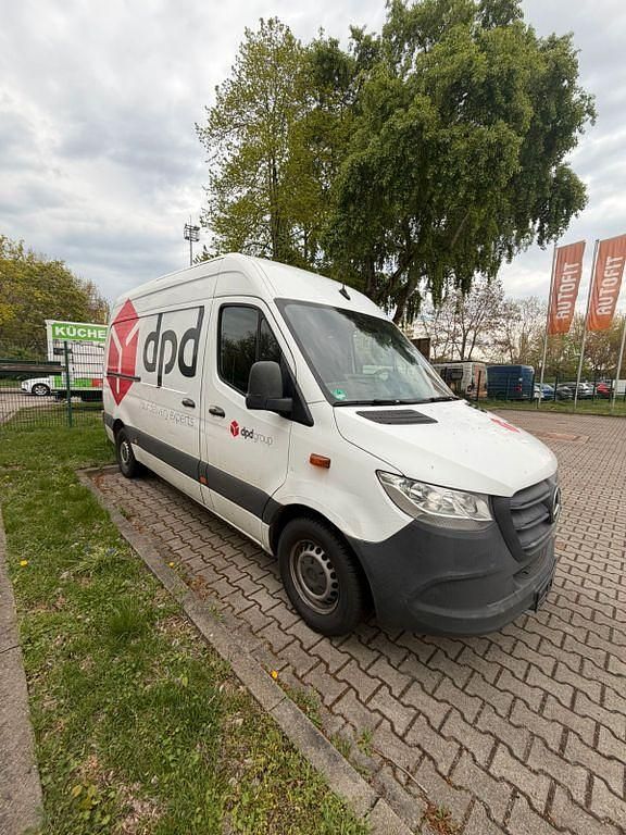 Używany Mercedes Sprinter 143 KM (105 kW) 2018 Biały Van