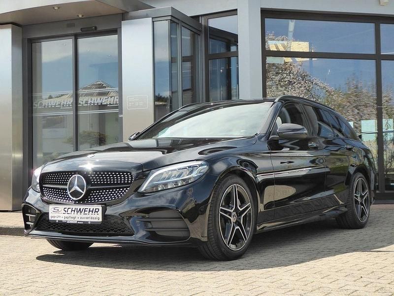 Gebraucht Mercedes C300 AMG line 258 PS (189 kW) 2019 Schwarz Kombi