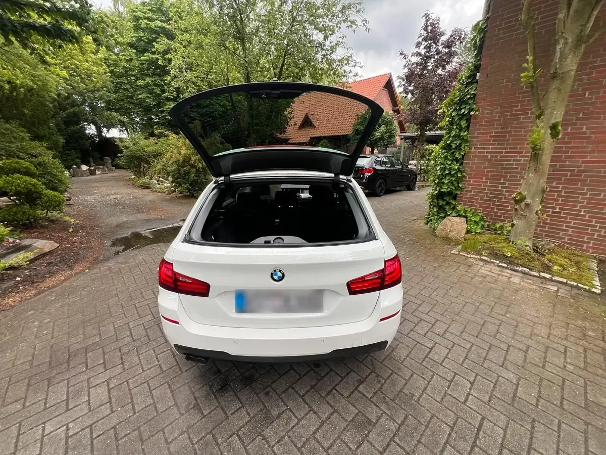 Gebraucht BMW 530 258 PS (189 kW) 2015 Weiß Kombi