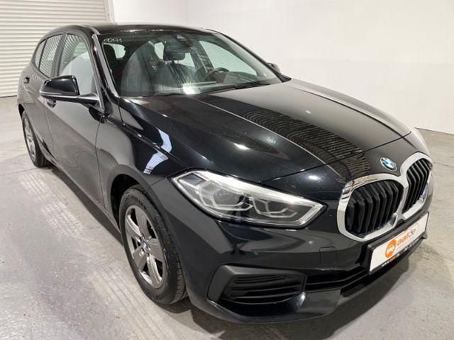 Gebraucht BMW 118 Advantage 150 PS (110 kW) 2022 Schwarz Kleinwagen