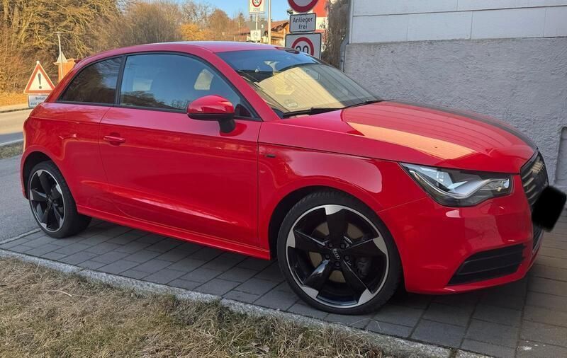 Rot Gebraucht 2014 Audi A1 Ambition Kleinwagen | 10.700 € (Superpreis) - Bild 1/4
