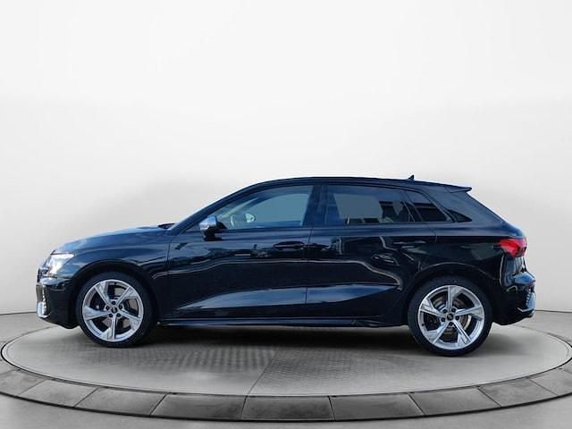 Gebraucht Audi S3 Sport 311 PS (228 kW) 2023 Mythosschwarz metallic Limousine