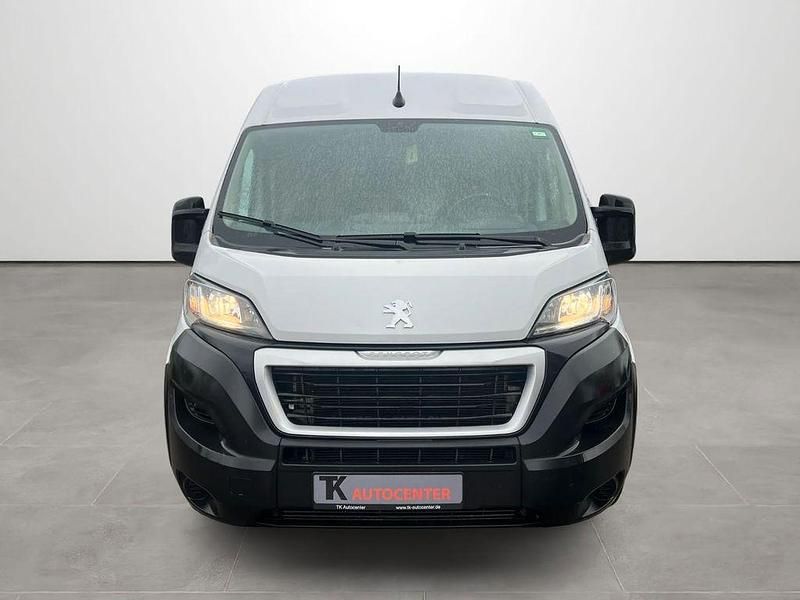 Gebraucht Peugeot Boxer 140 PS (102 kW) 2024 Weiß Van