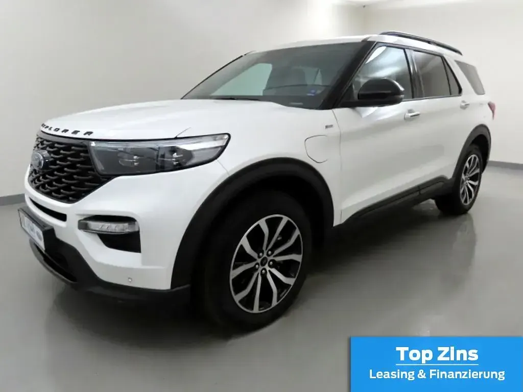 Käytetty Ford Explorer ST-Line 457 HP (336 kW) 2024 Valkoinen Katumaasturi