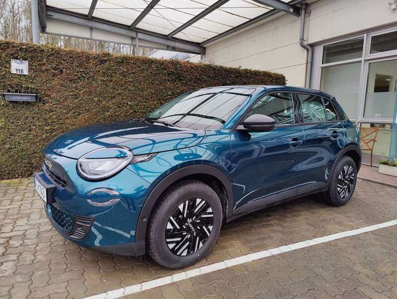 Mare grün Gebraucht 2024 Fiat 600 SUV | 25.990 € (Fairer Preis) - Bild 1/4