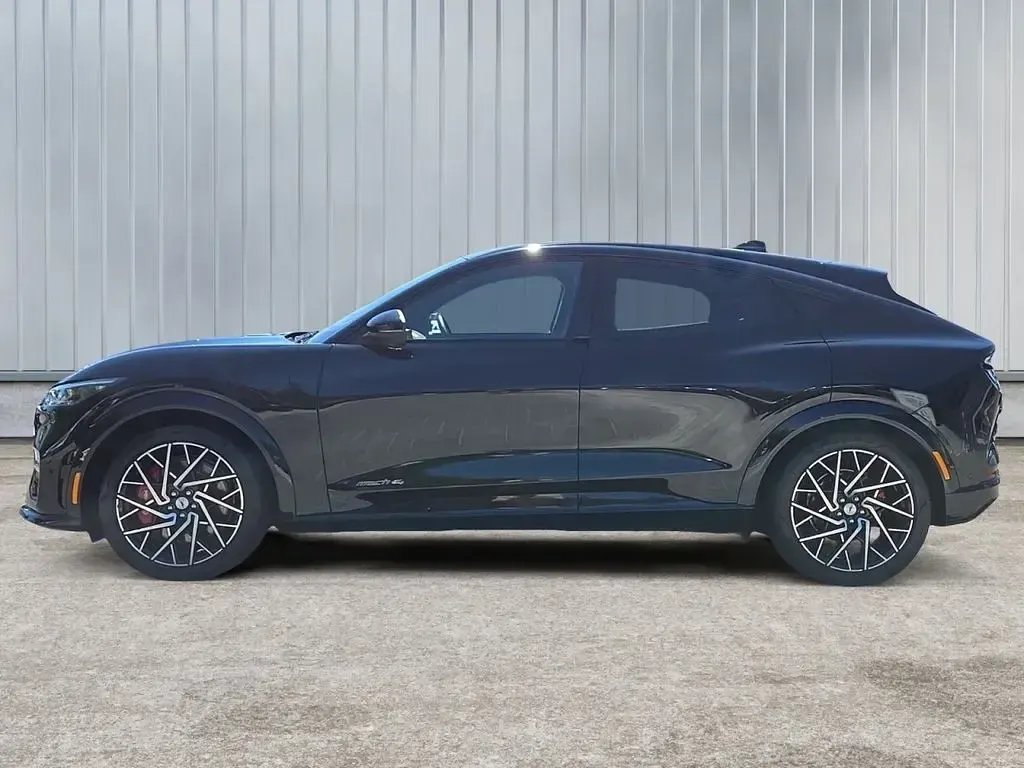 Gebraucht Ford Mustang Mach-E GT 358 kW (487 PS) 2023 Schwarz SUV