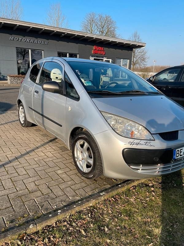 Gebraucht Mitsubishi Colt 75 PS (55 kW) 2009 Kleinwagen