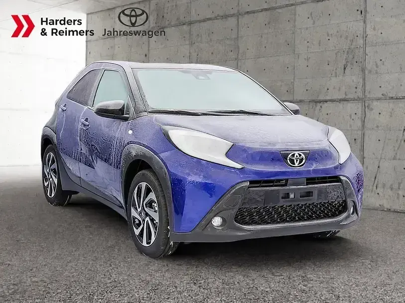 Neu Toyota Aygo 72 PS (52 kW) 2025 Blau