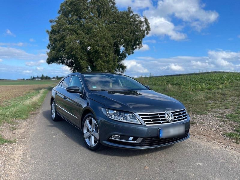 Grau Gebraucht 2014 VW CC Limousine | 13.000 € (Fairer Preis) - Bild 1/4