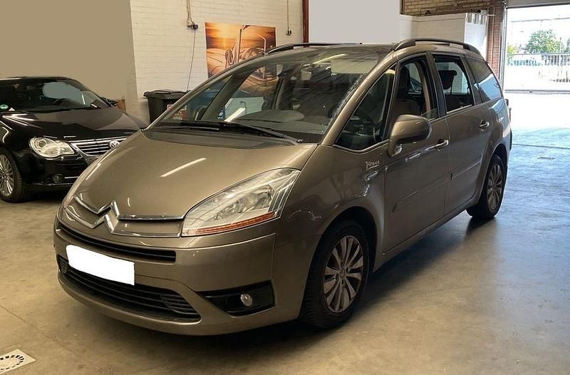 Beige Gebraucht 2010 Citroën Grand C4 Picasso Van / Kleinbus | 4.499 € (Etwas zu teuer) - Bild 1/4