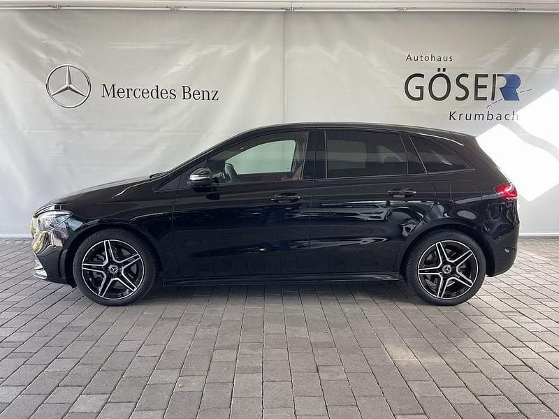 Schwarz Gebraucht 2020 Mercedes B250e Business Van / Kleinbus | 25.990 € (Fairer Preis) - Bild 1/4