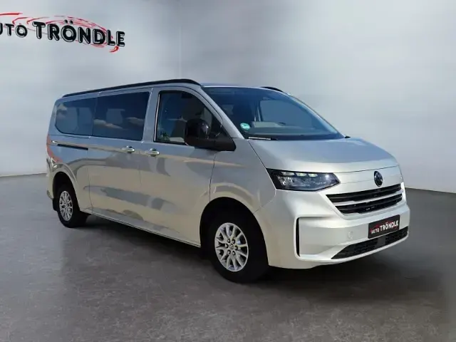 Gebraucht VW T7 Life 150 PS (110 kW) 2025 Light grey metallic Van