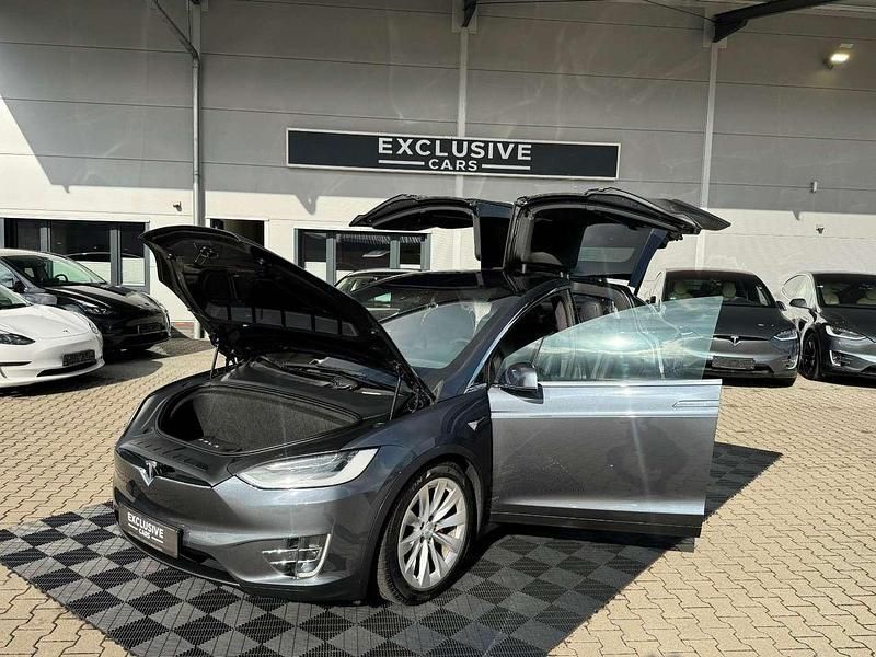 Gebraucht Tesla Model X Performance 584 kW (795 PS) 2020 Midnight silver metallic SUV