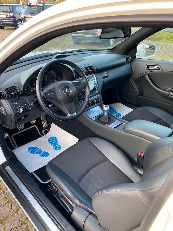 Gebraucht Mercedes CLC180 143 PS (105 kW) 2008 Weiß Kleinwagen