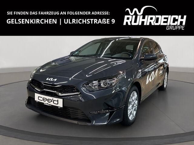 Gebraucht Kia Ceed Vision 99 PS (72 kW) 2024 (h8g) pentametal met. Kleinwagen