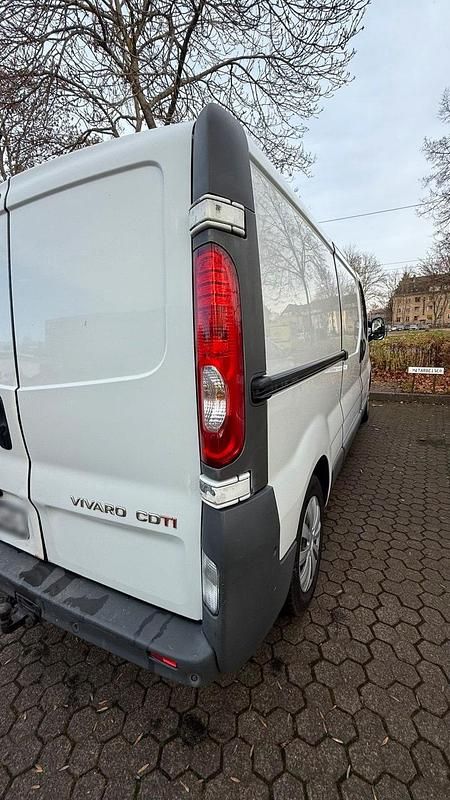 Gebraucht Opel Vivaro 114 PS (83 kW) 2013 Weiß Van / Kleinbus