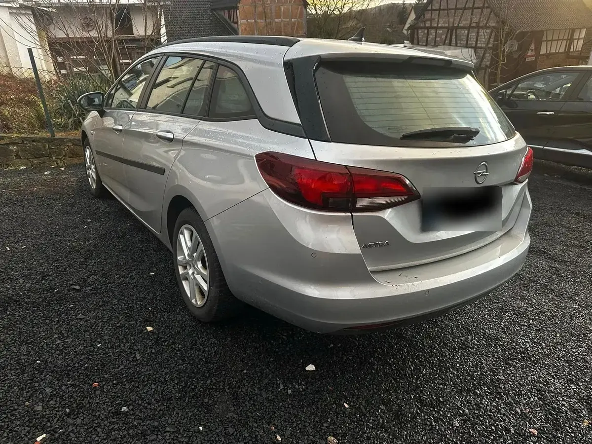 Gebraucht Opel Astra 110 PS (80 kW) 2019 Silber Kombi
