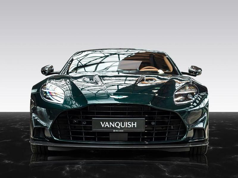 Neu Aston Martin Vanquish 835 PS (614 kW) 2025 Grün