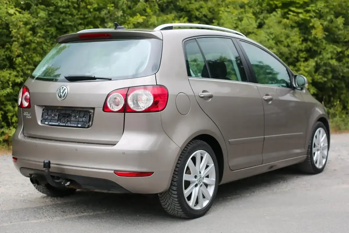 Gebraucht VW Golf VI Highline 122 PS (89 kW) 2009 Kleinwagen