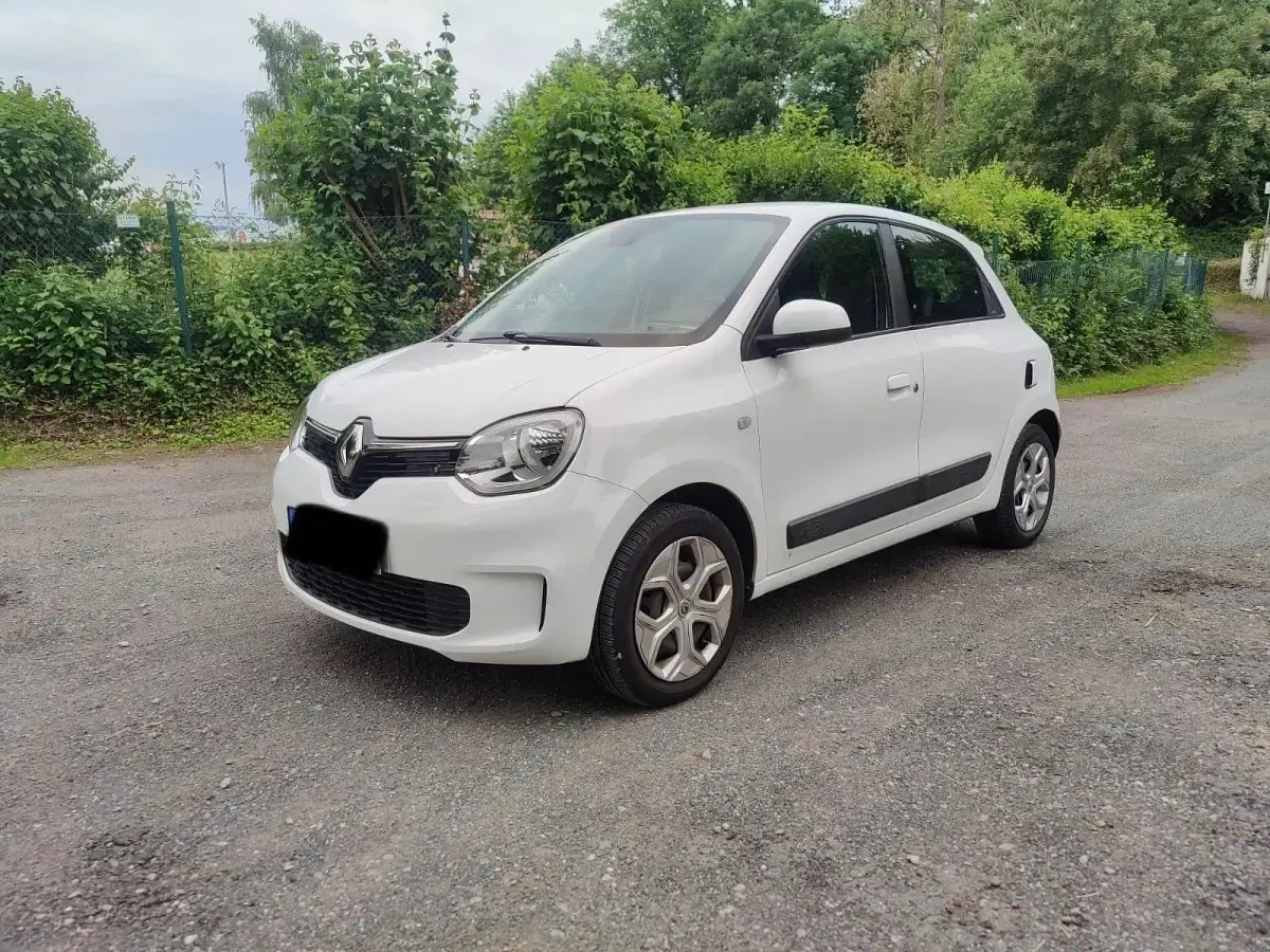 Gebraucht Renault Twingo 65 PS (47 kW) 2021 Weiß Kleinwagen