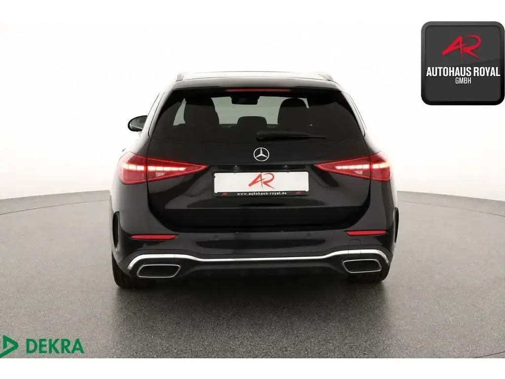 Gebraucht Mercedes 300 AMG 258 PS (189 kW) 2023 Schwarz (metallic) Kombi