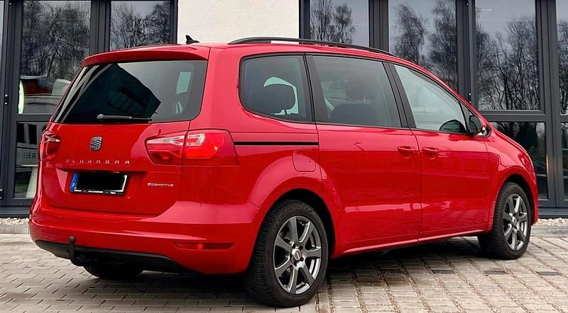 Gebraucht Seat Alhambra 130 PS (95 kW) 2014 Rot Van / Kleinbus