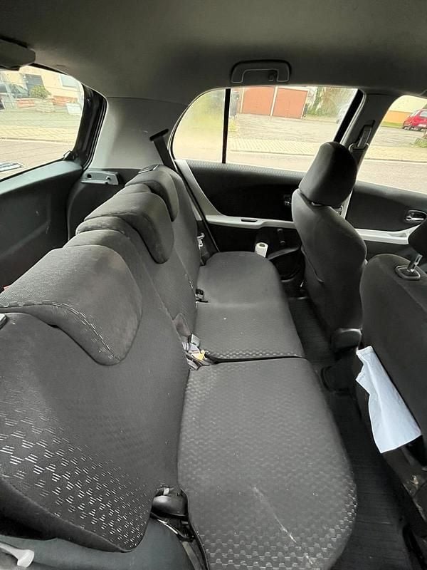 Gebraucht Toyota Yaris 133 PS (97 kW) 2007 Schwarz Kleinwagen