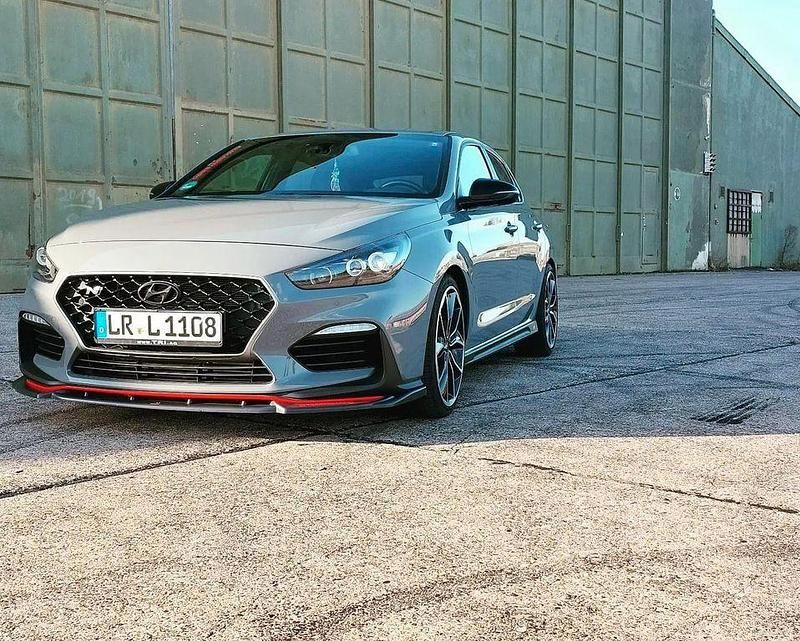 Grau Gebraucht 2020 Hyundai i30 N Performance Limousine | 22.900 € (Superpreis) - Bild 1/3