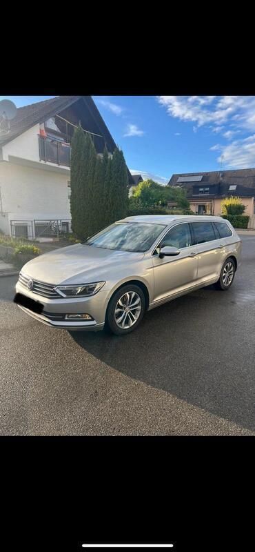 Silber Gebraucht 2015 VW Passat Kombi | 14.500 € (Guter Preis) - Bild 1/4