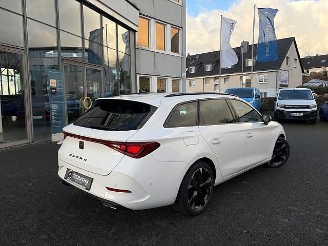 Second-hand Cupra Leon 190 CP (139 kW) 2024 Alb Break