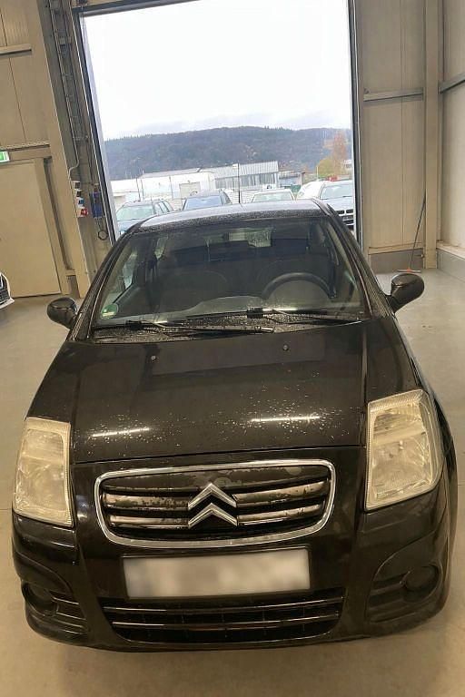 Gebraucht Citroën C2 Tonic 60 PS (44 kW) 2009 Weiß Kleinwagen