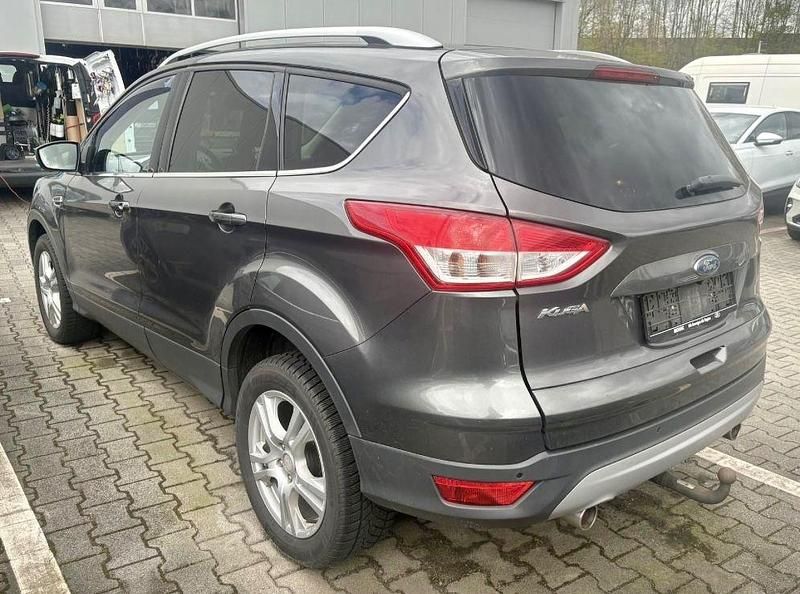 Używany Ford Kuga Titanium 150 KM (110 kW) 2016 Szary SUV
