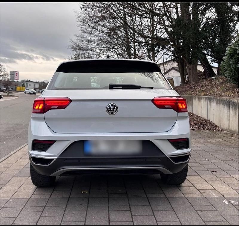 Gebraucht VW T-Roc United 150 PS (110 kW) 2020 Weiß SUV