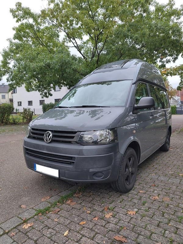 Gebraucht VW T5 140 PS (102 kW) 2015 Grau Van