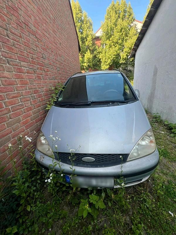 Gebraucht Ford Galaxy 90 PS (66 kW) 2003 Silber Van / Kleinbus