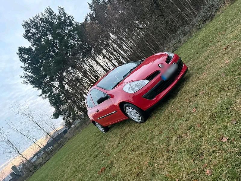 Rot Gebraucht 2007 Renault Clio III Kleinwagen | 1.600 € (Fairer Preis) - Bild 1/4