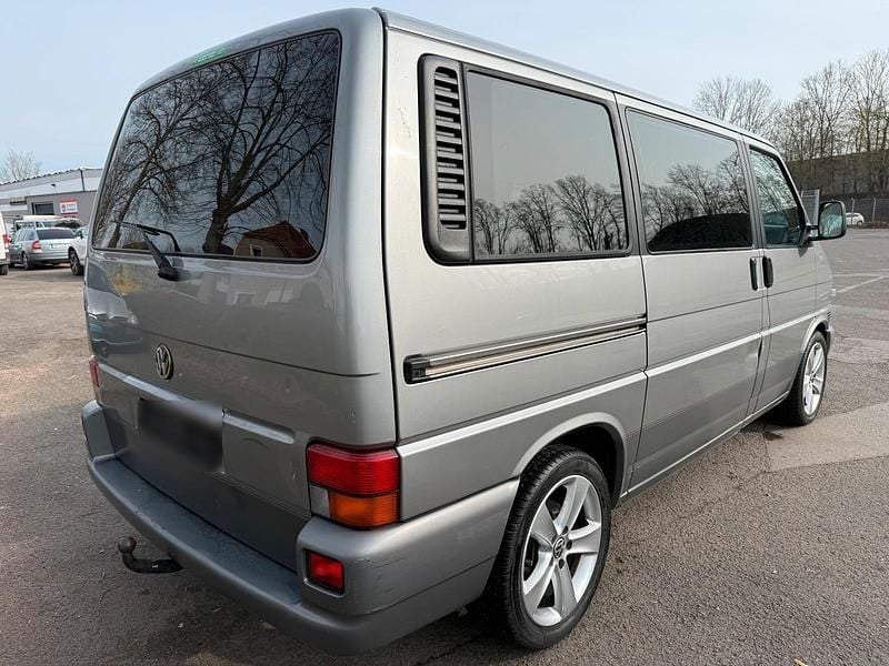Usado VW T4 102 HP (75 kW) 1998 Andere farben Van