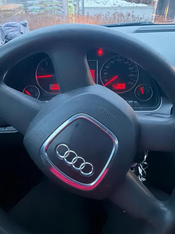 Gebraucht Audi A4 170 PS (125 kW) 2005 Grau Kombi