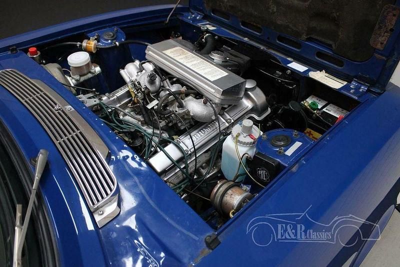 Gebraucht Triumph Stag 150 PS (110 kW) 1975 Blau Cabrio
