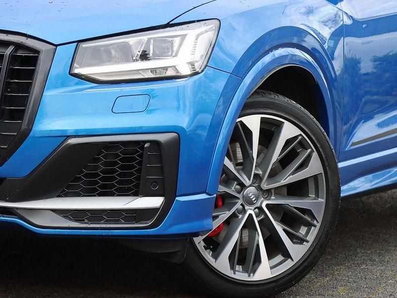 Gebraucht Audi SQ2 Sport 300 PS (220 kW) 2019 Arablau kristalleffekt SUV