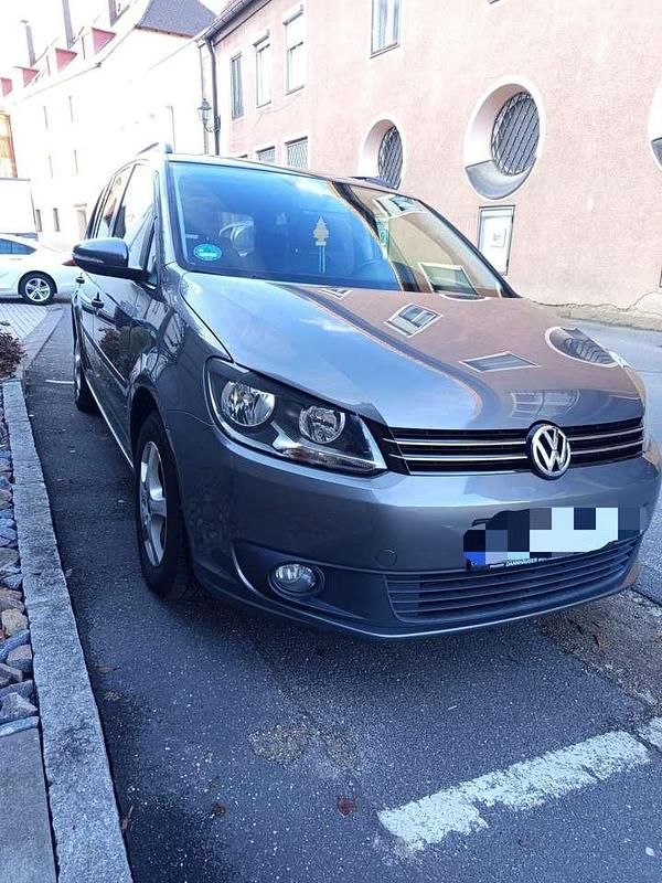 Gebraucht VW Touran Trendline 105 PS (77 kW) 2012 Grau Van / Kleinbus
