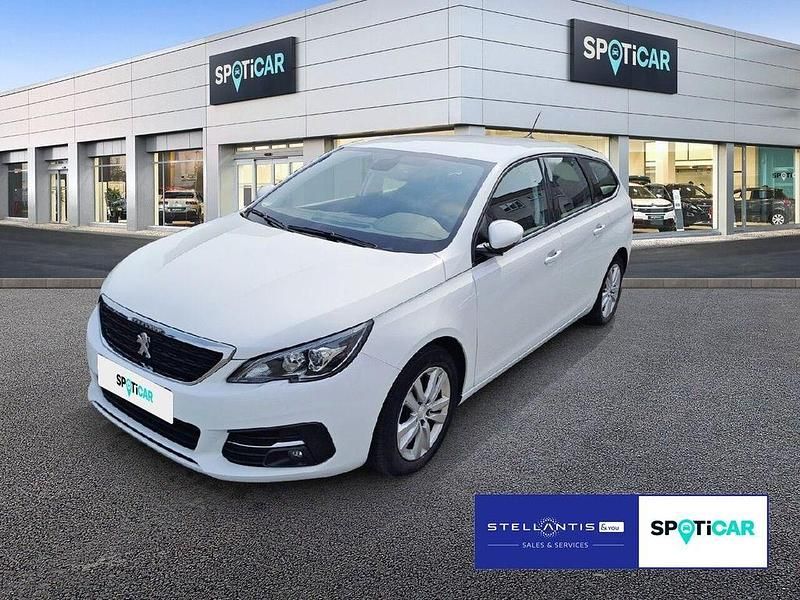 Weiß Gebraucht 2020 Peugeot 308 SW Active Kombi | 13.980 € - Bild 1/3