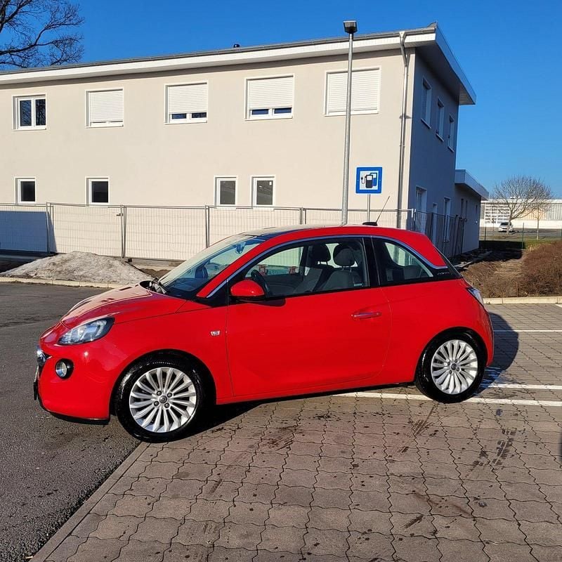 Gebraucht Opel Adam Glam 90 PS (66 kW) 2017 Rot Kleinwagen