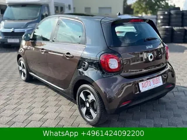 Gebraucht Smart ForFour Basis 90 PS (66 kW) 2017 Schwarz Kleinwagen